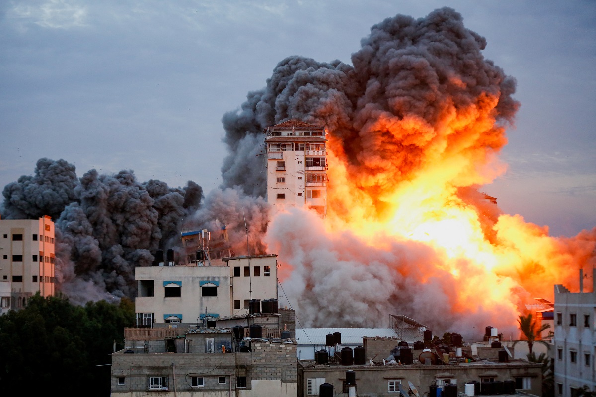Fragile Pause: Iran and Israel Step Back from the Brink Amid Ceasefire Warnings