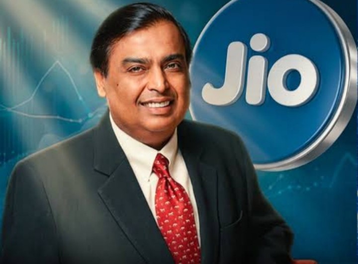 Billionaire Mukesh Ambani Launches India’s Biggest-Ever IPO: Jio Platforms Targets ₹30,213 Crore